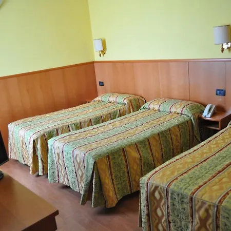 Отель Cinzia Ristorante Christian E Manuel