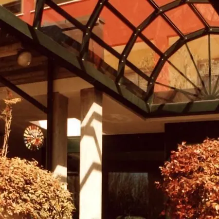 Cinzia Ristorante Christian E Manuel 3*